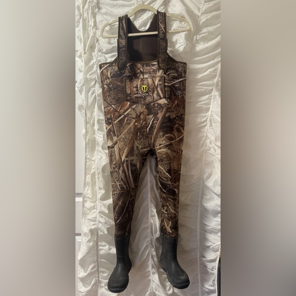 TIDEWE Chest Waders for Kids, Waterproof Youth Waders Real Tree Camo Sz 8 - 9